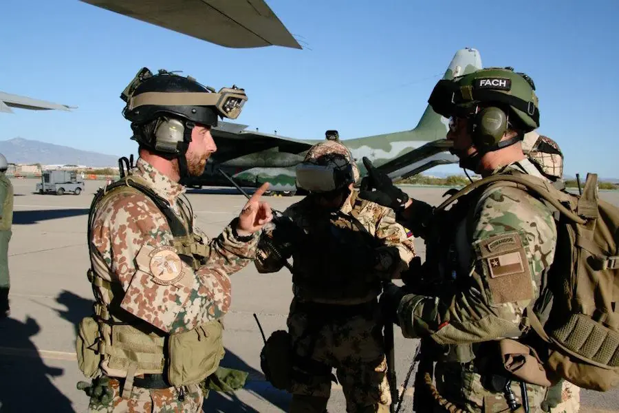 Fuerza aerea de chile FACH ACH armada de Chile ECH Ejercito de Chile
