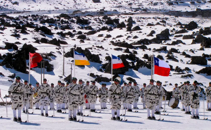 Fuerza aerea de chile FACH ACH armada de Chile ECH Ejercito de Chile