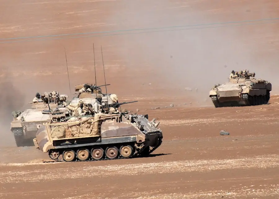 M109 Leopard 2A4CHL M108 Leopard 1V AMX30 M41 IFV Marder 1A3 M113 A1 A2 APC Mowat