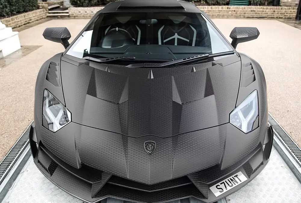 Magnate modifica Lamborghini Aventador en un ¡ Batimóvil !