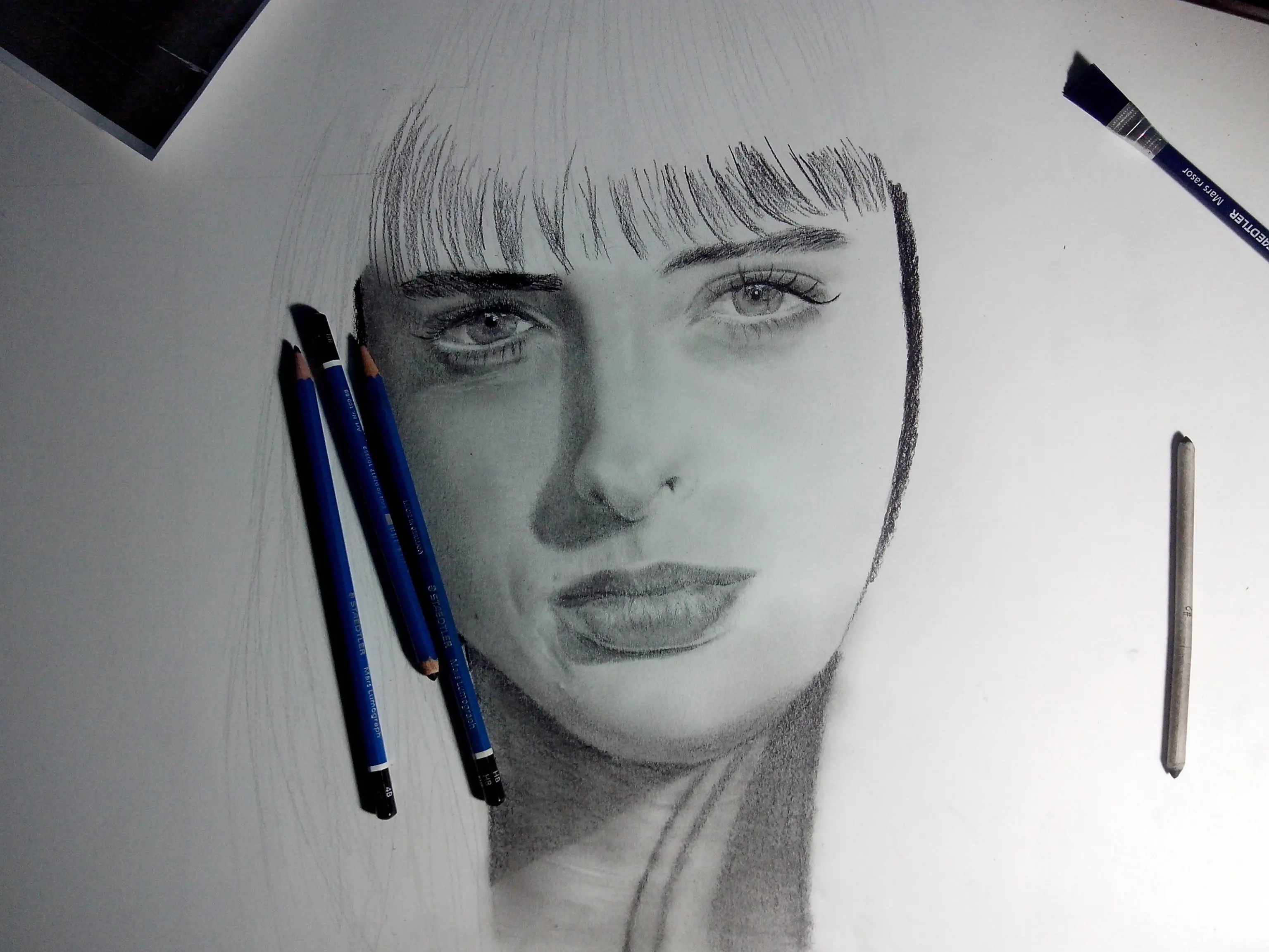 Dibujo realista? Breaking Bad - Jane Margolis Dibujo realista? Breaking Bad - Jane Margolis