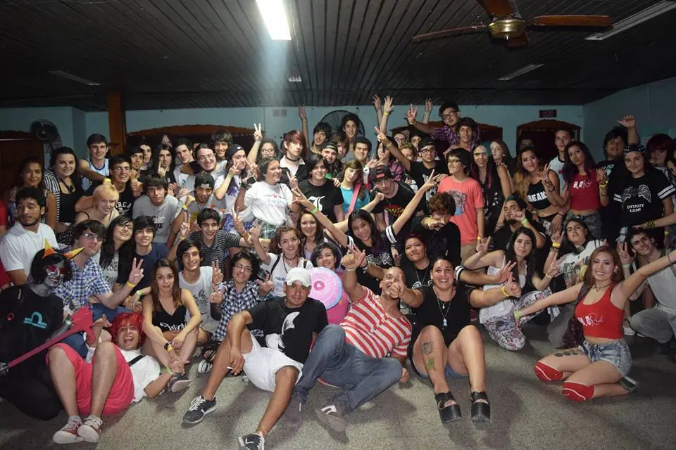 K-pop región 4 entra lince T! at nite