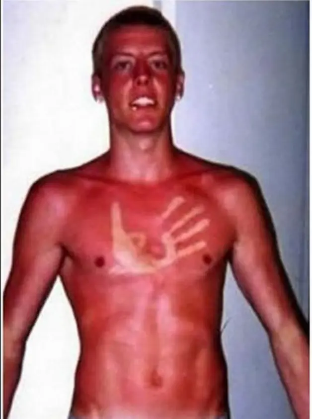 Todavía es verano hacete un tatuaje solar papu Todavía es verano hacete un tatuaje solar papu