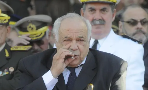FA: sugieren a Vázquez la remoción del ministro de Defensa