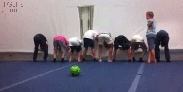 Mira lo que le hicieron a este gato en internet + gifs