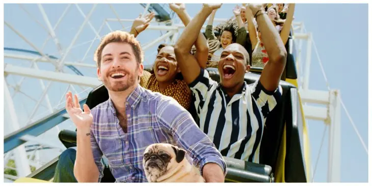 Él quería una tierna foto, pero su pug no.