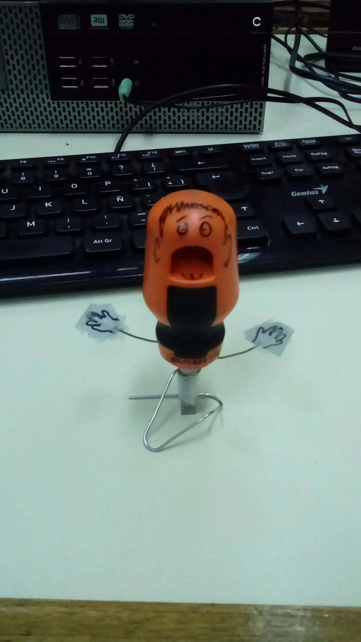 hazte un amigo