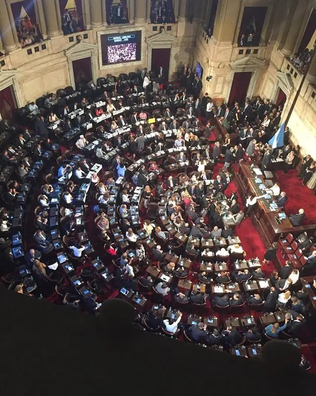 Macri en el Congreso de los buitres