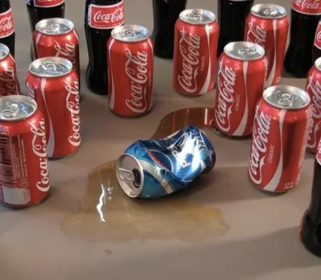 Coca-Cola admite que su fórmula secreta es añadir Pepsi