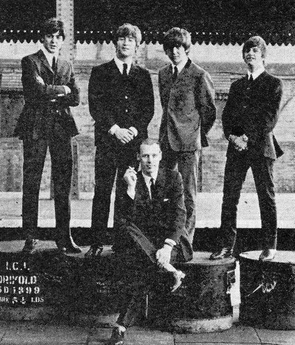 Muere George Martin, el ‘quinto Beatle’