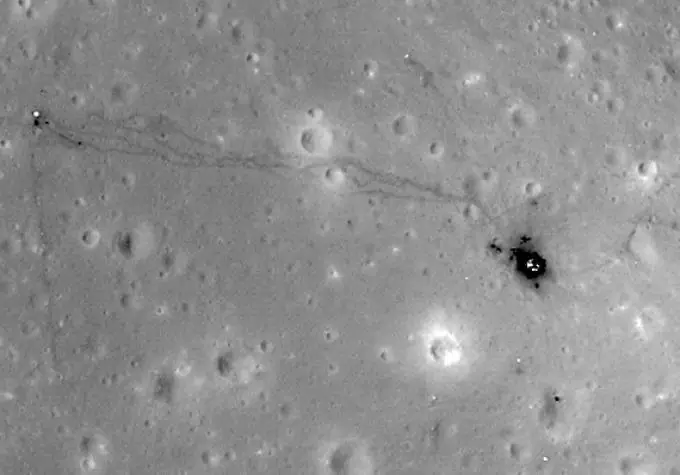 ver las banderas de la luna