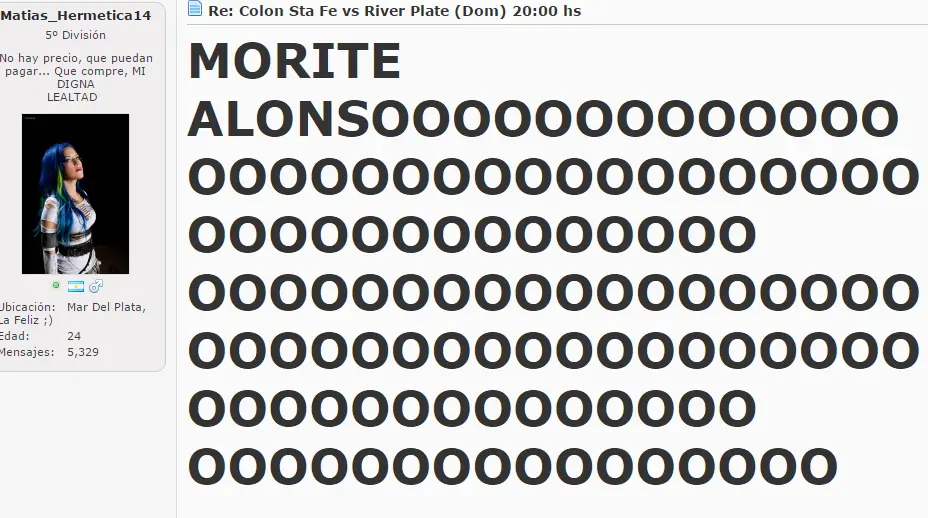 Hinchas de River durante partido vs Colon