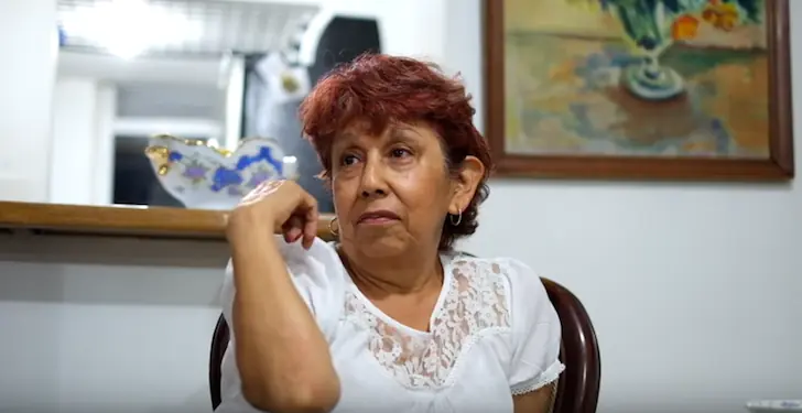 Una madre prueba marihuana en lugar de regañar a su hijo
