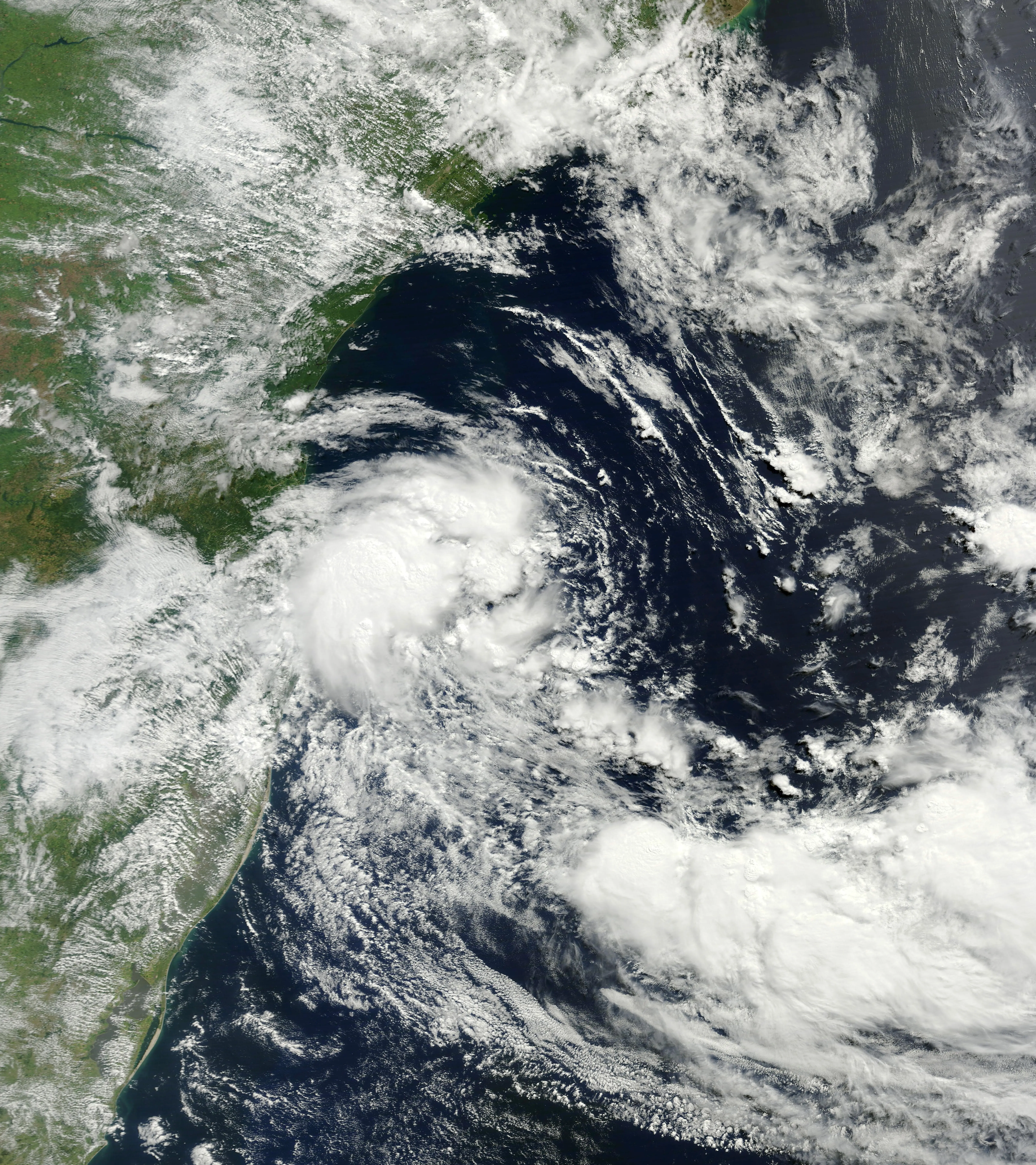 Informacion sobre Ciclónes tropicales del Atlántico Sur