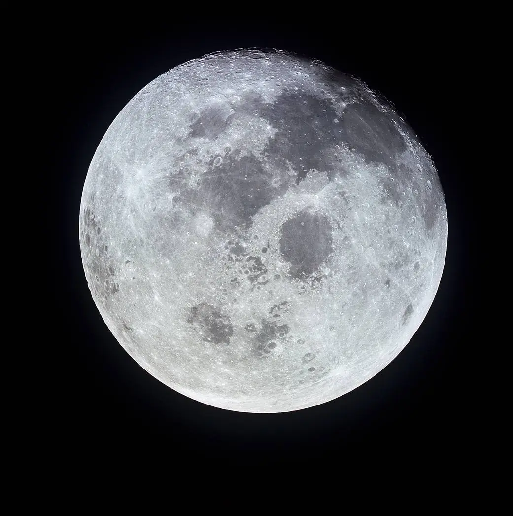 Podemos ver desde la Tierra las banderas de EEUU en la Luna?