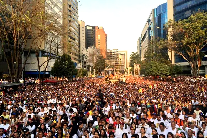 Vzla: Asi va la concentracion de la Oposicion en chacaito