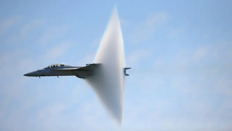 El guardián de los mares F-18