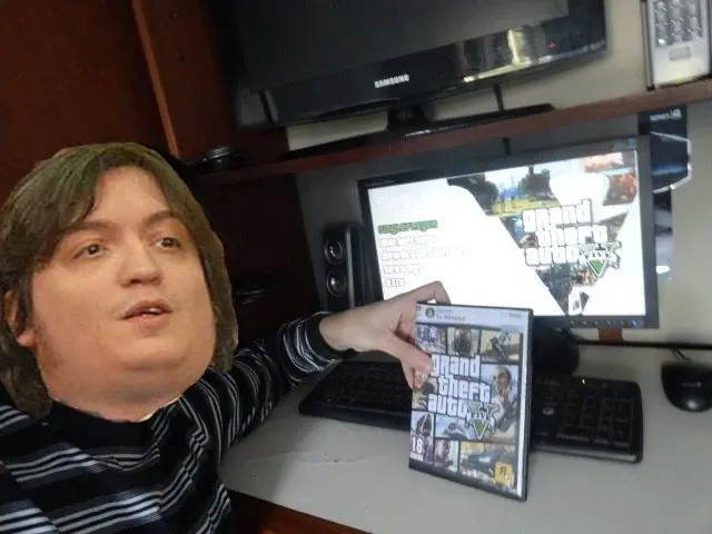 Real: Maximo k se olvido un Joystick en Olivos