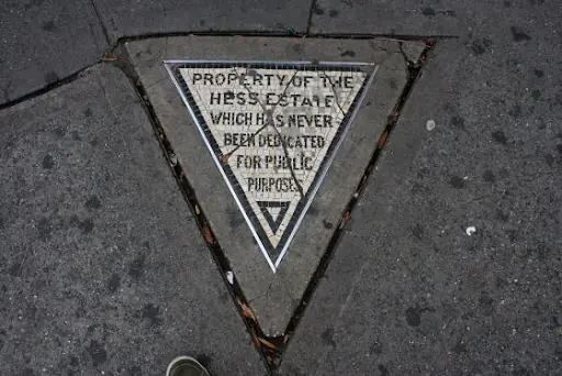 La propiedad de tierra mas pequeña del mundo.