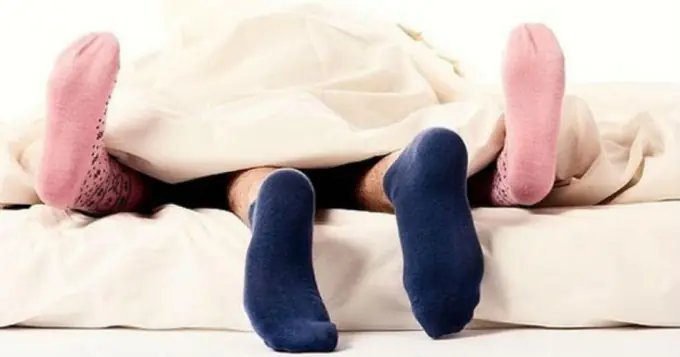 El sexo con medias produce un mejor orgasmo