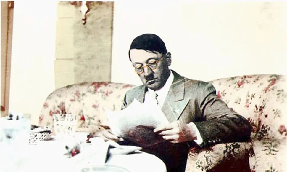 porque ensalzan a hitler
