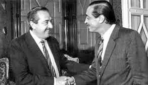 Alfonsín y el Fiscal Strassera los únicos héroes en este lío