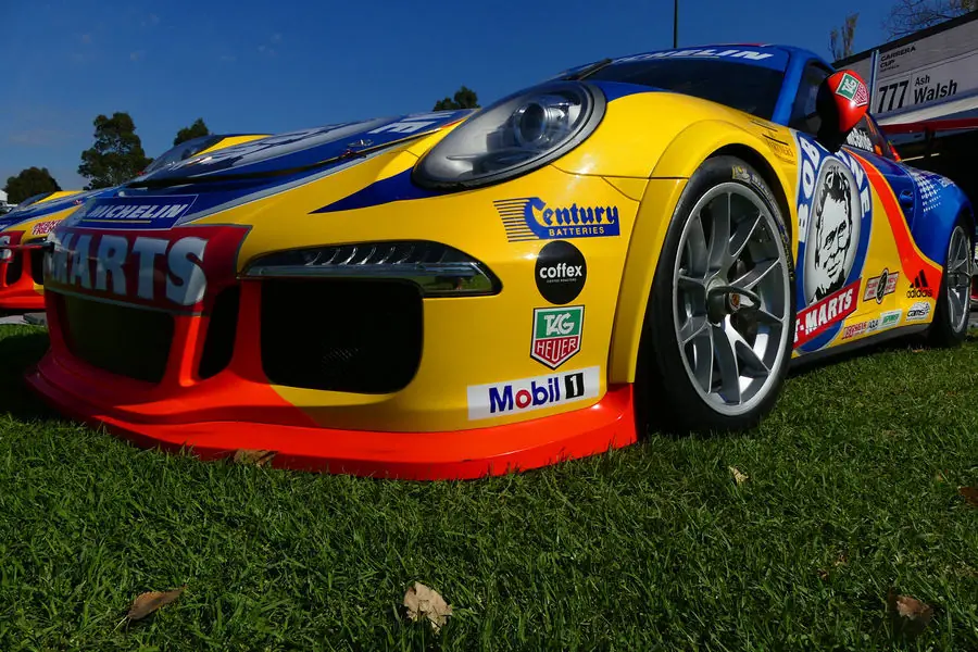 AMuS