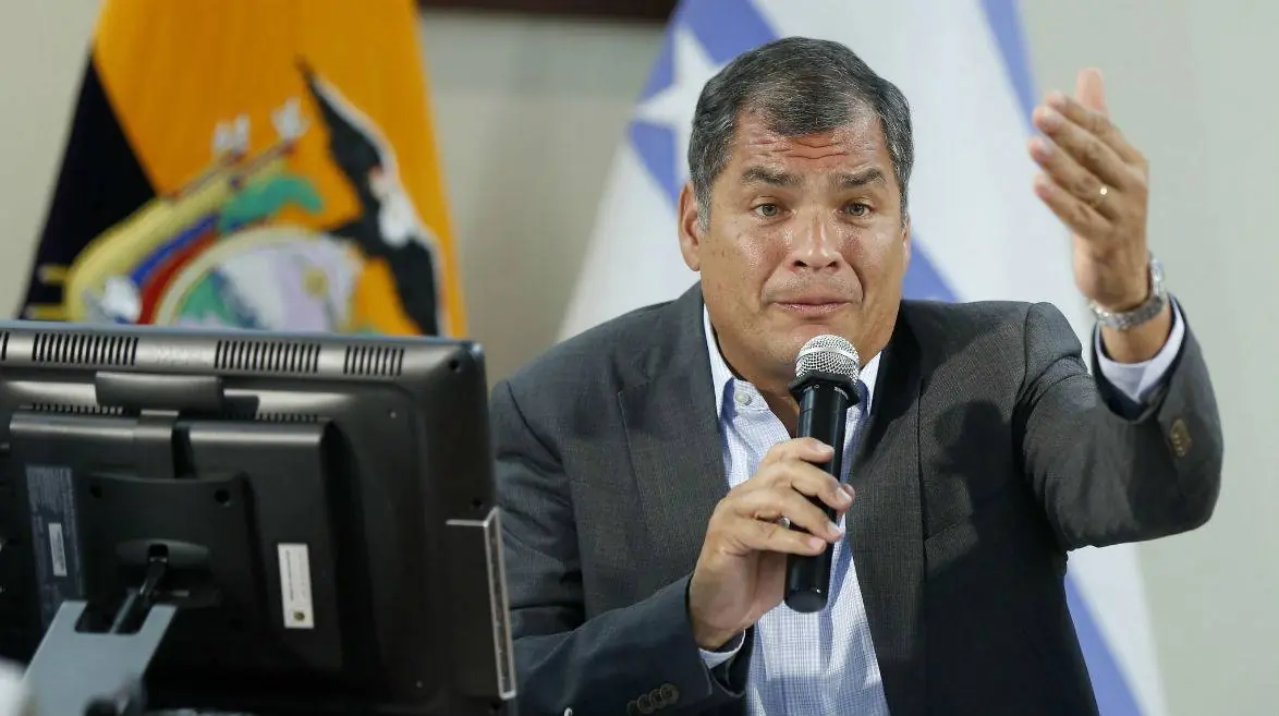 Rafael Correa: "Obama es una cal y otra de arena".