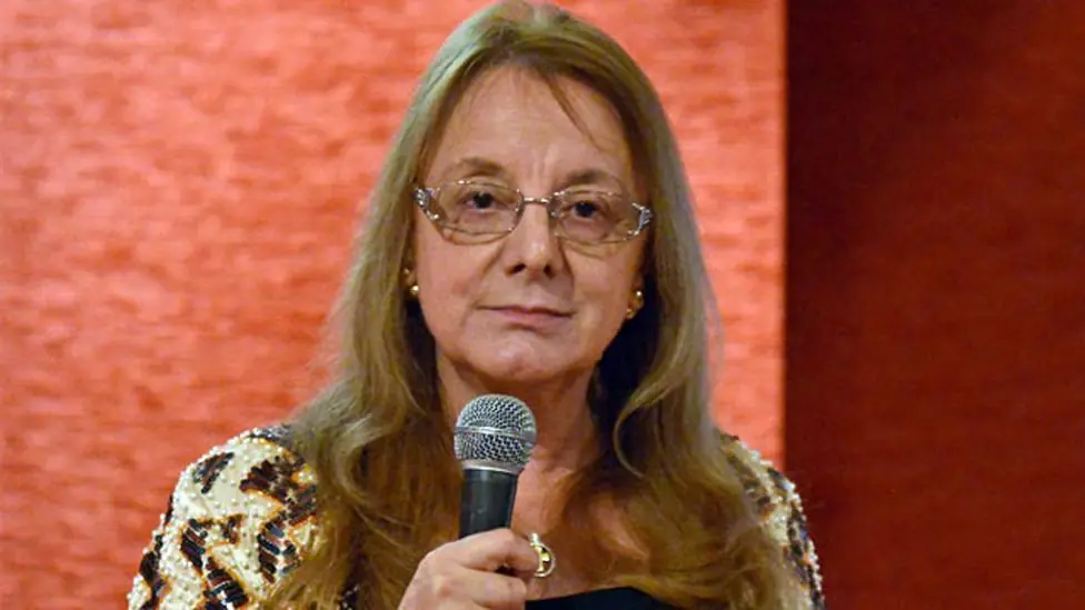 Kirchner oculta1.150 millones de cuentas de Santa Cruz
