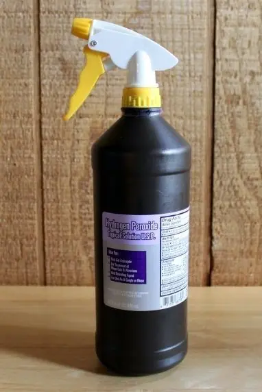 17 Fantásticos Trucos y Usos del Agua Oxigenada