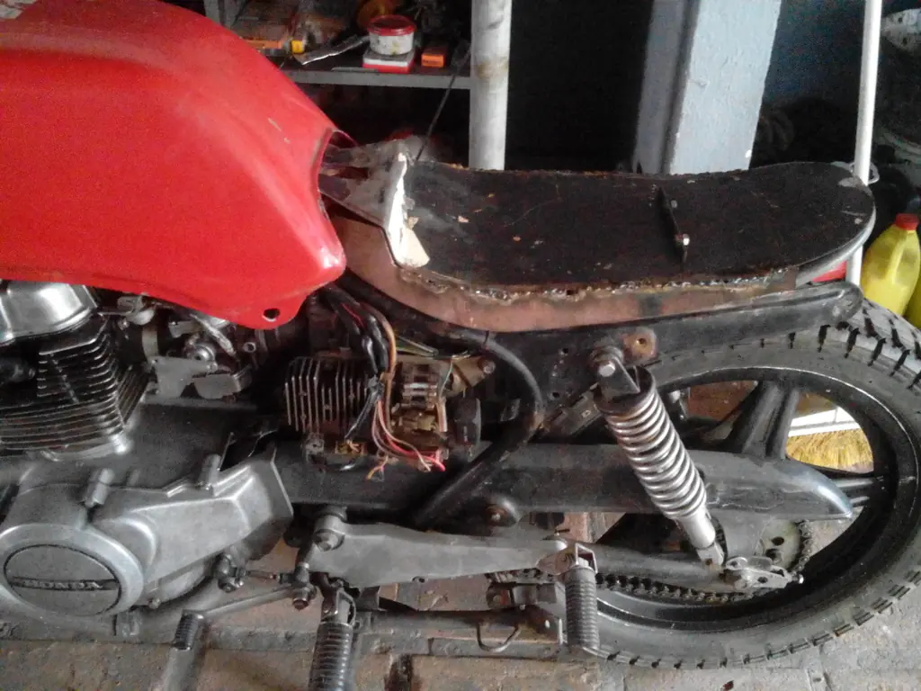 caferacer caferacer