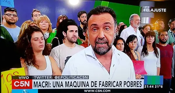 resistiendo con aguante resistiendo con aguante
