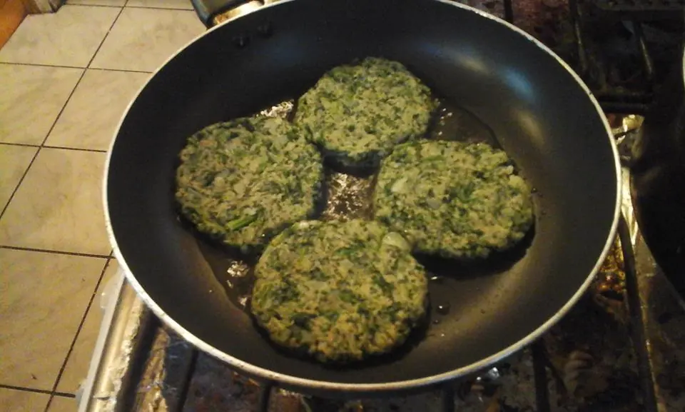 [MEGAPOST] Hamburguesas de ortiga