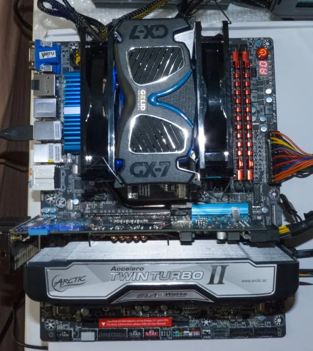 Review: Gigabyte GA-Z77X-UD5H