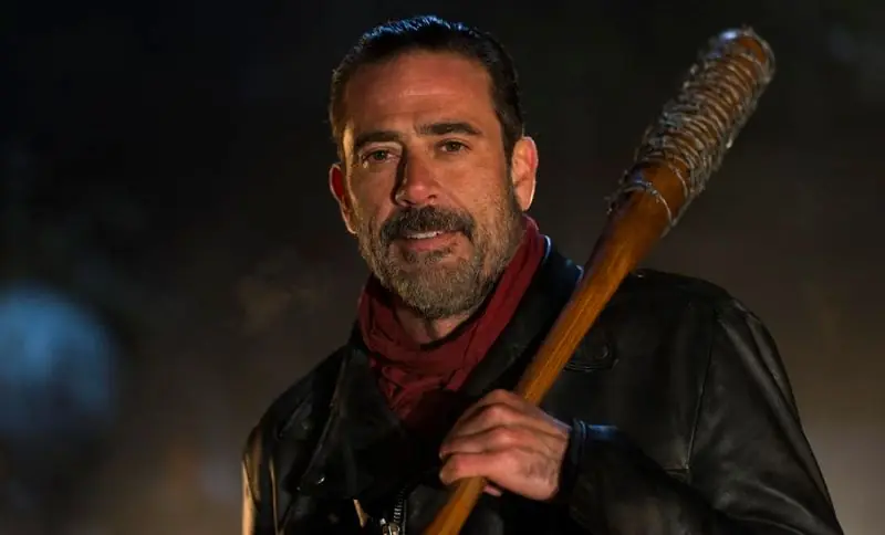 Fans recolectan firmas para que AMC diga quién murió de TWD Fans recolectan firmas para que AMC diga quién murió de TWD