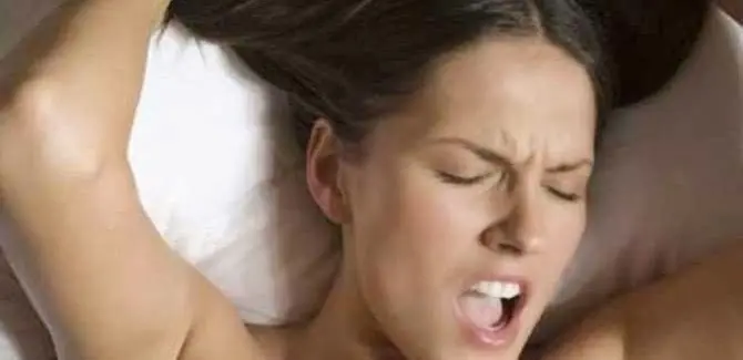 A las mujeres les gusta el porno? A las mujeres les gusta el porno?