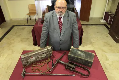 Ejecución a la española "El Garrote Vil"