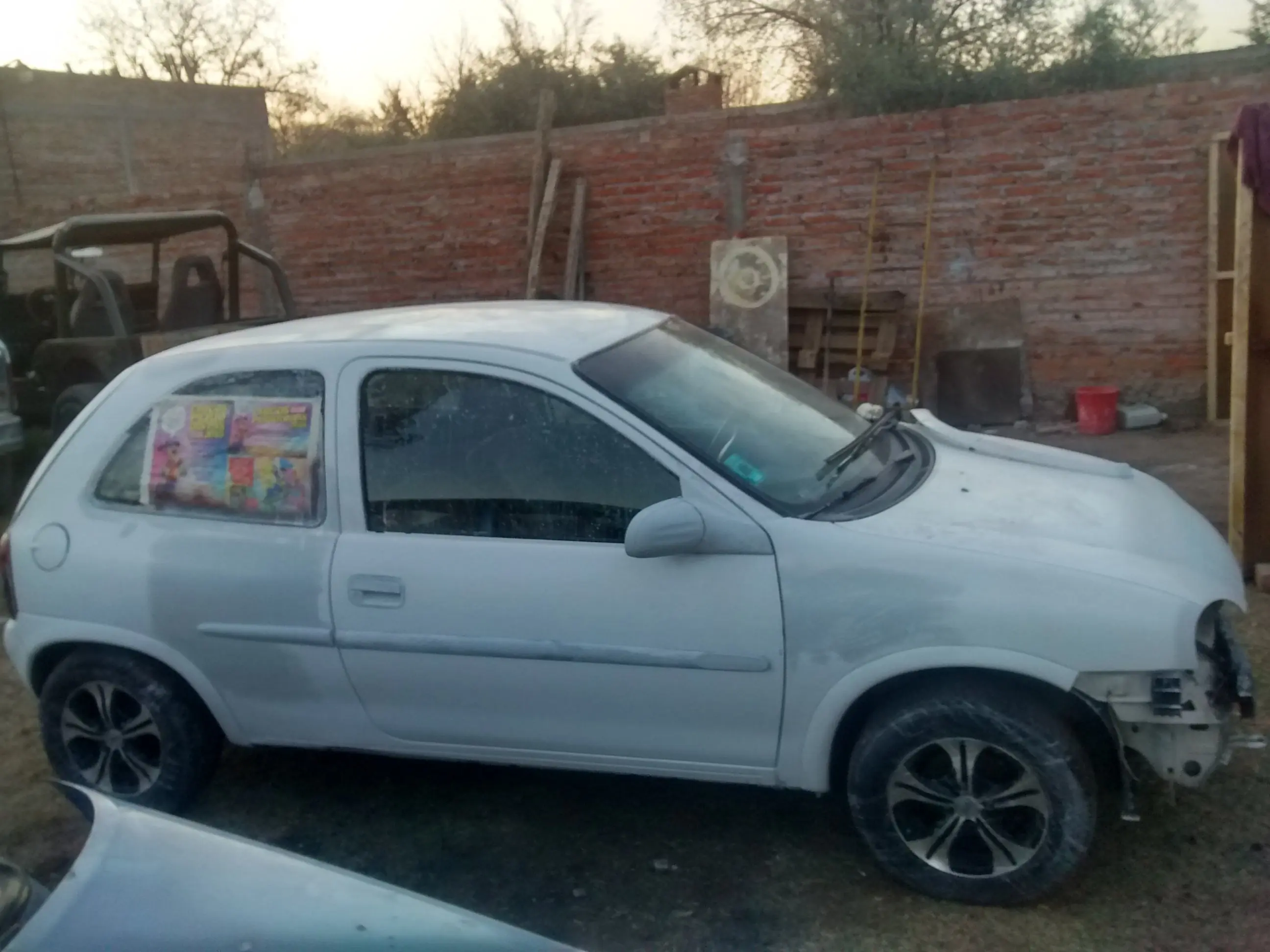 Mira lince como deje este corsa 1.6 3pts! Mira lince como deje este corsa 1.6 3pts!