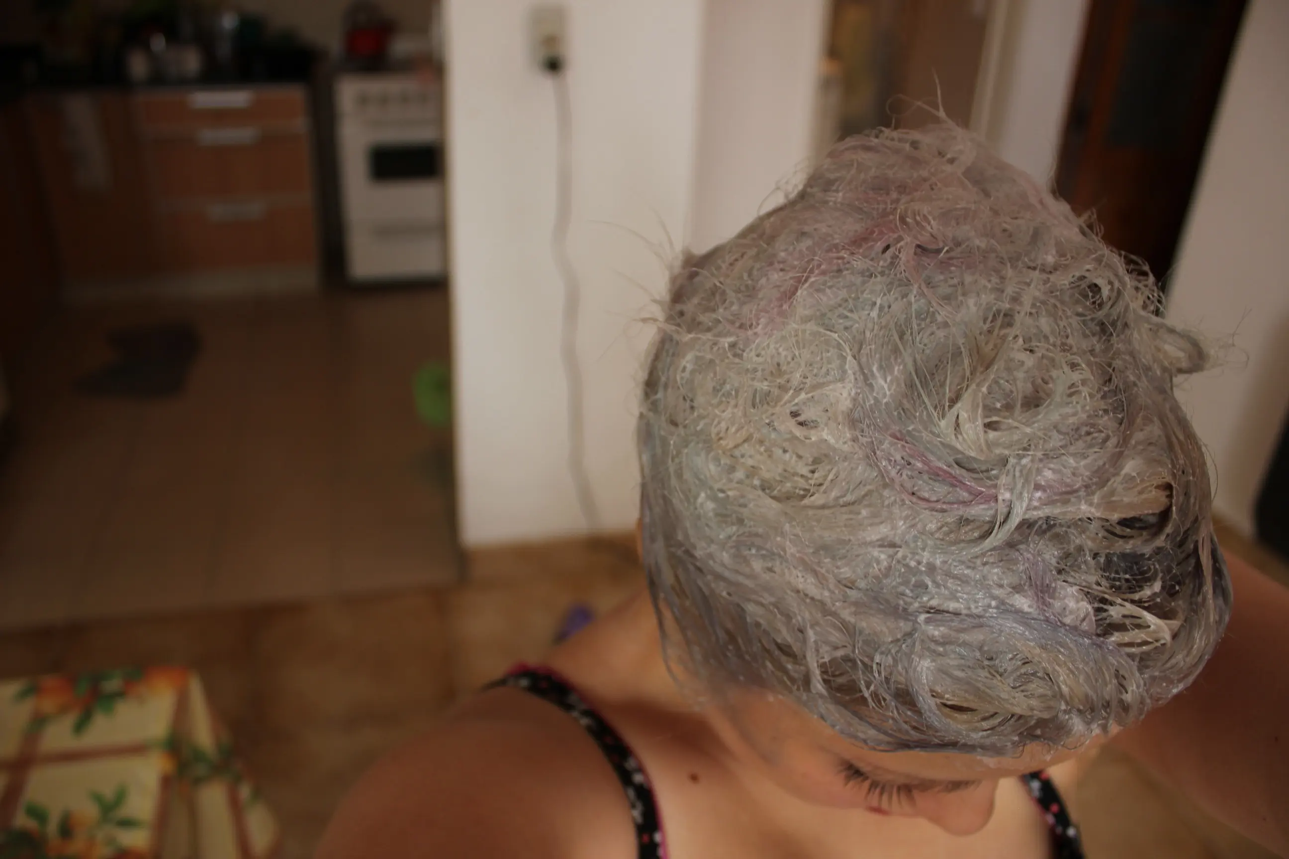 PELO GRIS