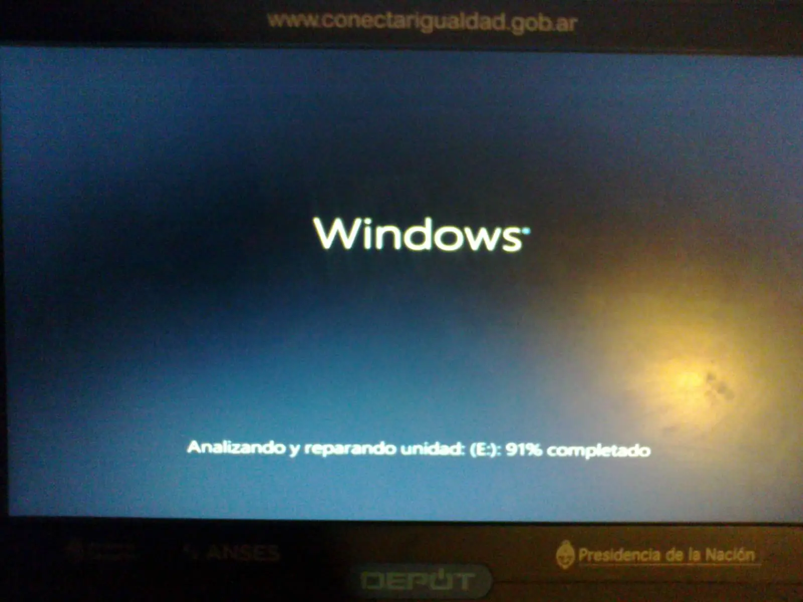 Instalé Windows 8 en la Netbook "del gobierno" y