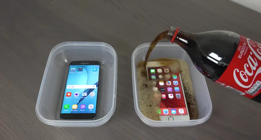 Cuando congelas un galaxy s7 y un iphone 6s en cocacola