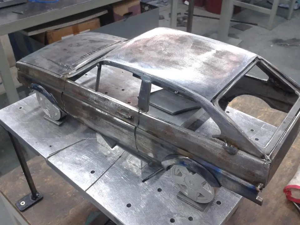 Proceso de Construcción de un Volkswagen gol 1.8 turbo