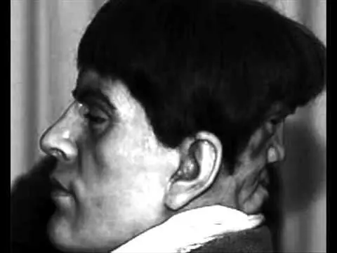 el hombre de 2 caras
