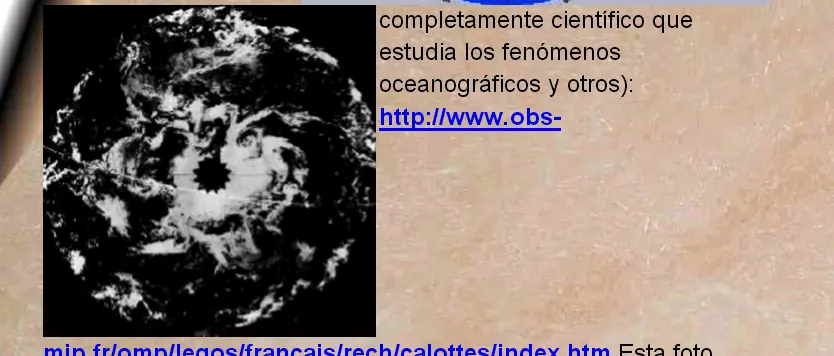 tierra hueca en los polos