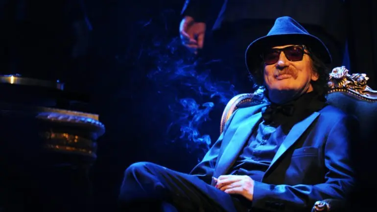 Opearon a Charly Garcia Opearon a Charly Garcia