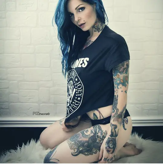 suicidegirls