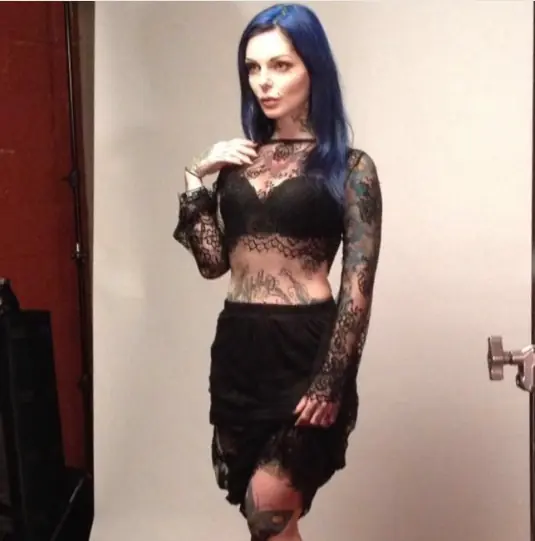 insta