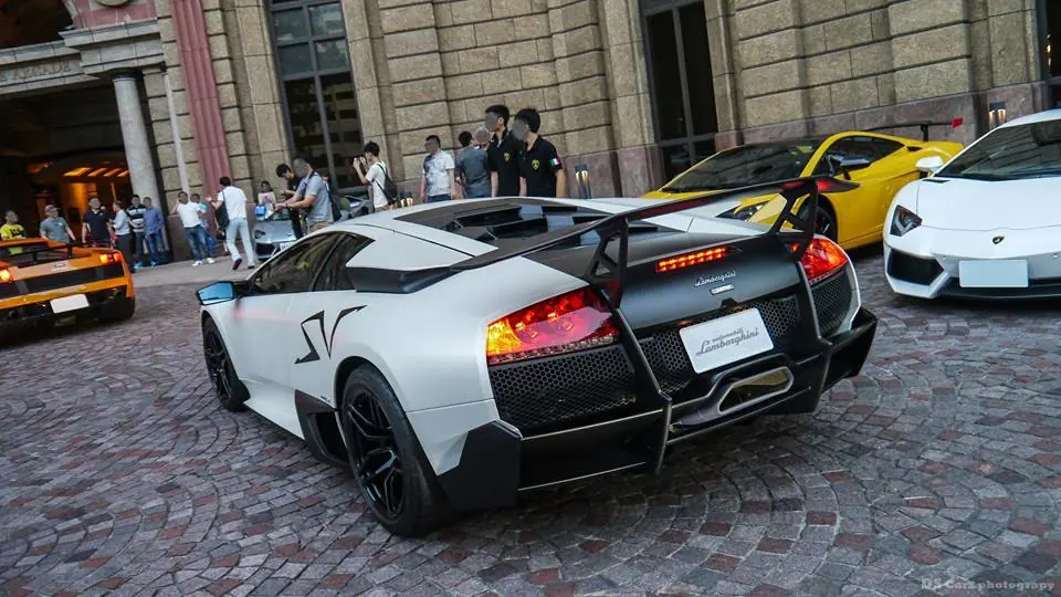 +5 si te gusta Ferrari y Lamborghini