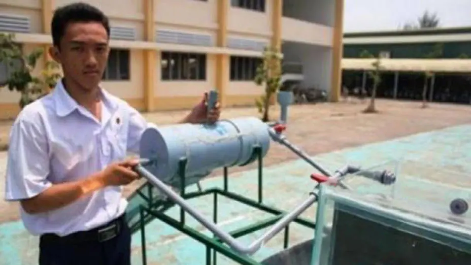Vietnamita crea maquina de agua potable