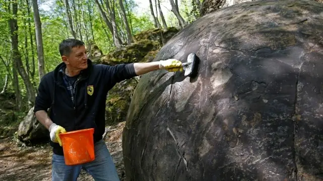 Gigante esfera de piedra, ¿puerta a misteriosa civilización?